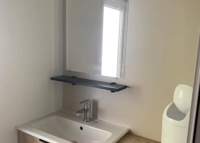 Mh 008 Bora Bora Sur Emplacement Exceptionnel En Lisiere De Foret Dans 4 Etoiles Saint-Julien-en-Born